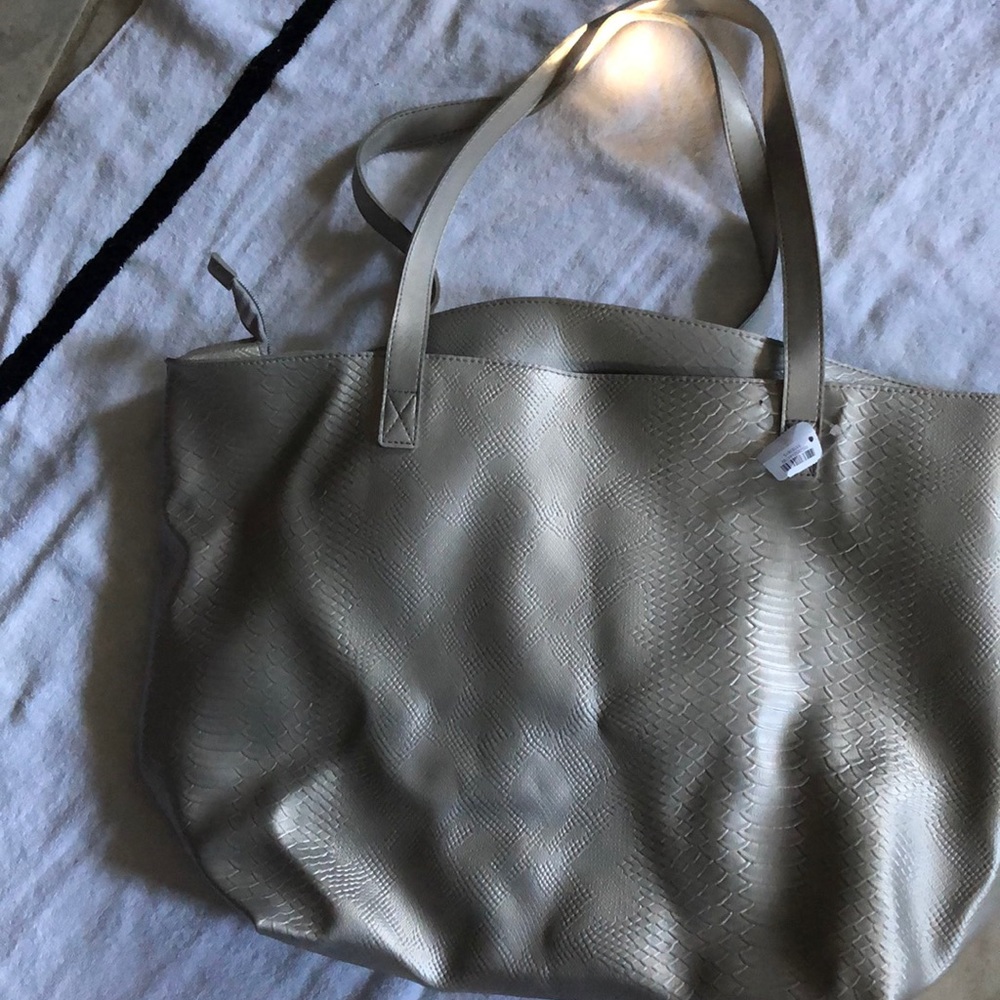 Bath and body Works tote